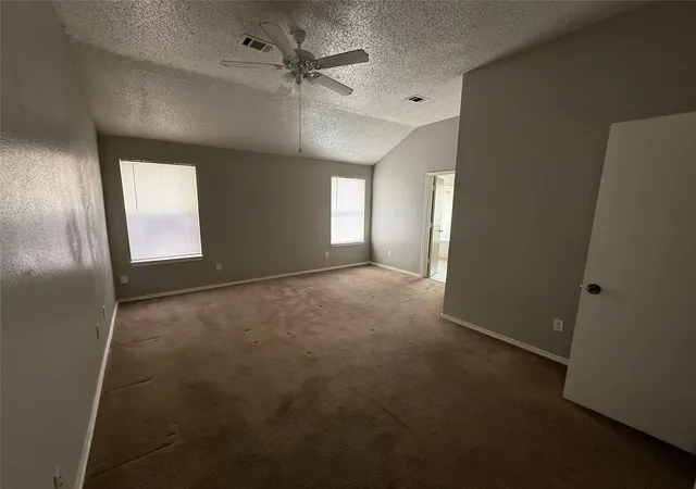 Photo 4 of Single family home for sale at 2011 Nectar Dr, Mesquite, TX 75149 | MLS# 21222563 | Listing updated on 2026-09-23