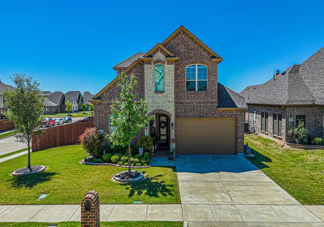 Photo 1 of Single family home for sale at 3030 Burgundy Ln, Midlothian, TX 76065 | MLS# 21221907 | Listing updated on 2026-08-20