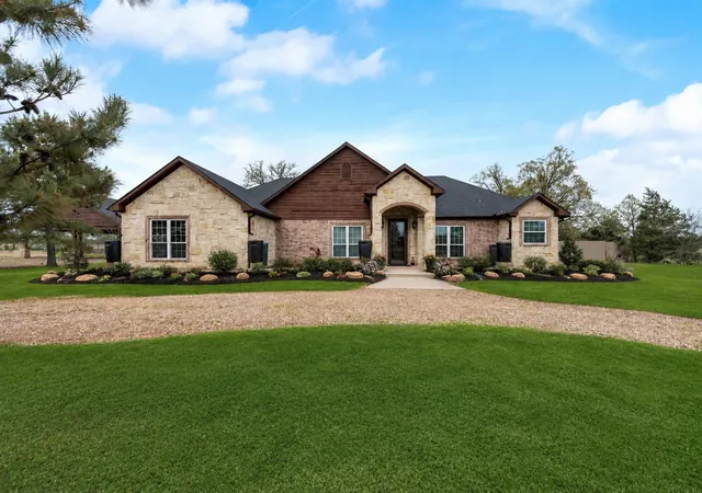 Homes for sale in Bonham, TX | 4490 County Road 2615, Bonham, TX 75418 | MLS# 21216700