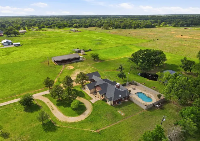 Homes for sale in Bonham, TX | 4490 County Road 2615, Bonham, TX 75418 | MLS# 21216700