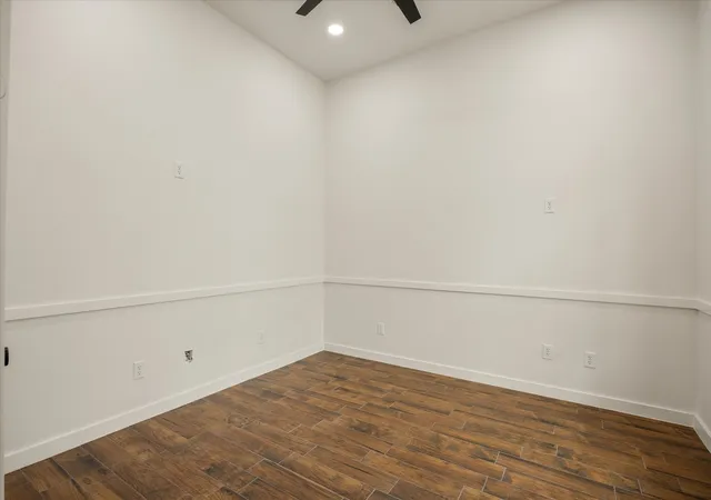 Photo 4 of Single family home for sale at 2902 Davis Rd, Granbury, TX 76049 | MLS# 21222660 | Listing updated on 2026-08-26