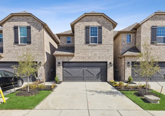 Homes for sale in Plano, TX | 824 Heart Reef Rd, Plano, TX 75075 | MLS# 21222815