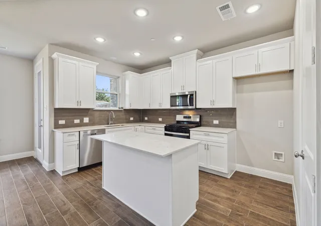 Homes for sale in Plano, TX | 824 Heart Reef Rd, Plano, TX 75075 | MLS# 21222815