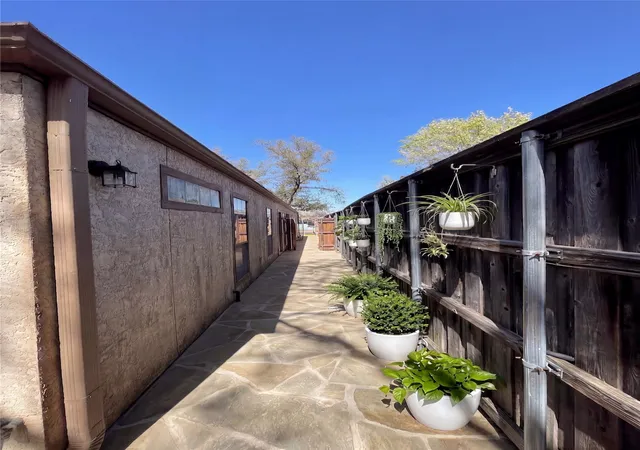 Photo 2 of Sale Pending at 6228 Winton St, Dallas, TX 75214 | MLS# 21222804 | Listing updated on 2026-08-25