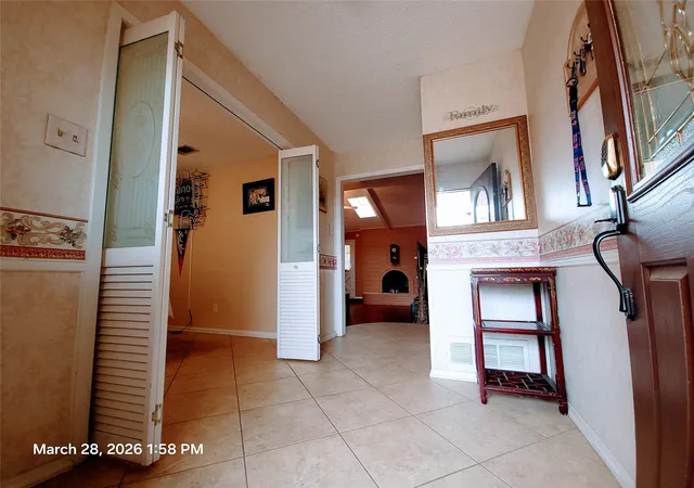 Photo 4 of Sale Pending at 1408 Country Manor Rd, Fort Worth, TX 76134 | MLS# 21222364 | Listing updated on 2026-08-19