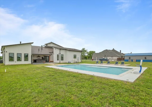 Homes for sale in Gunter, TX | 1595 Bledsoe Rd, Gunter, TX 75058 | MLS# 21222981