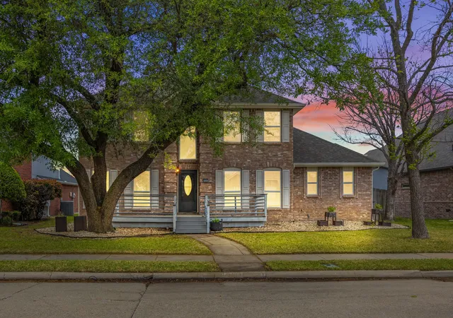 Photo 1 of Sale Pending at 8305 Lake Bend Dr, Rowlett, TX 75088 | MLS# 21218152 | Listing updated on 2026-07-23