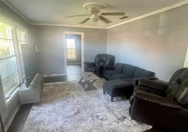 Photo 2 of Single family home for sale at 220 Ponder St, Sulphur Springs, TX 75482 | MLS# 21222972 | Listing updated on 2026-08-18