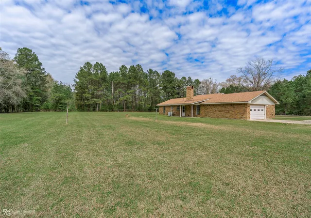 Photo 3 of Single family home for sale at 1303 Young Rd, Cotton Valley, LA 71018 | MLS# 21215549 | Listing updated on 2026-08-28