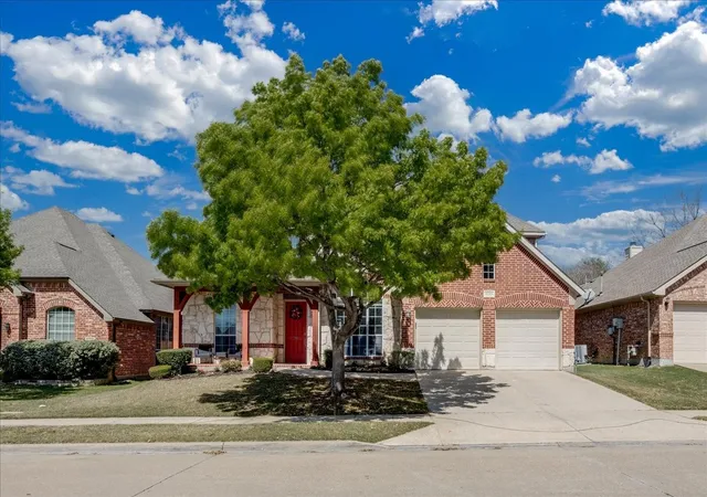 2nd image of 6205 Fieldcrest Ln, Sachse, TX 75048 | MLS# 21223196