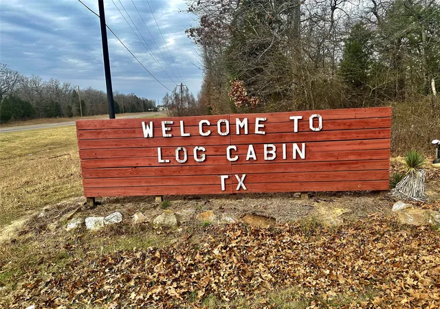 Homes for sale in Log Cabin, TX | 14102 Austin St, Log Cabin, TX 75148 | MLS# 21223204