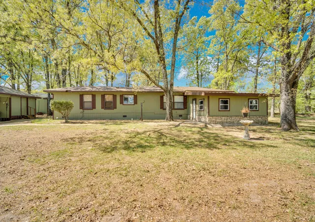 Homes for sale in Emory, TX | 321 Rs County Road 3310, Emory, TX 75440 | MLS# 21220988