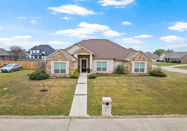 Homes for sale in Mt Pleasant, TX | 1000 Stone Bridge, Mt Pleasant, TX 75455 | MLS# 21223156