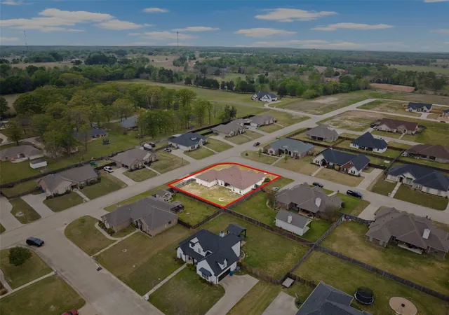 Homes for sale in Mt Pleasant, TX | 1000 Stone Bridge, Mt Pleasant, TX 75455 | MLS# 21223156
