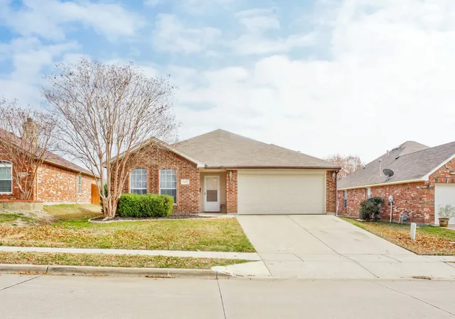 1st image of 6112 Tilapia Dr, Fort Worth, TX 76179 | MLS# 21222462