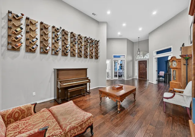 Photo 4 of Single family home for sale at 4851 Stout Rd, Midlothian, TX 76065 | MLS# 21223222 | Listing updated on 2026-08-29