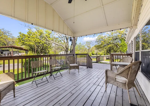 Homes for sale in Gordonville, TX | 146 Will Stutley Dr, Gordonville, TX 76245 | MLS# 21223611