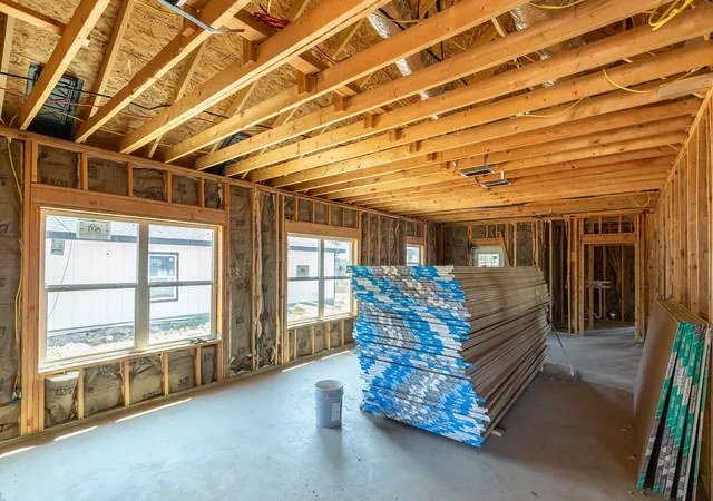 Photo 3 of Sale Pending at 1350 Mulberry St, Abilene, TX 79601 | MLS# 21222225 | Listing updated on 2026-08-19