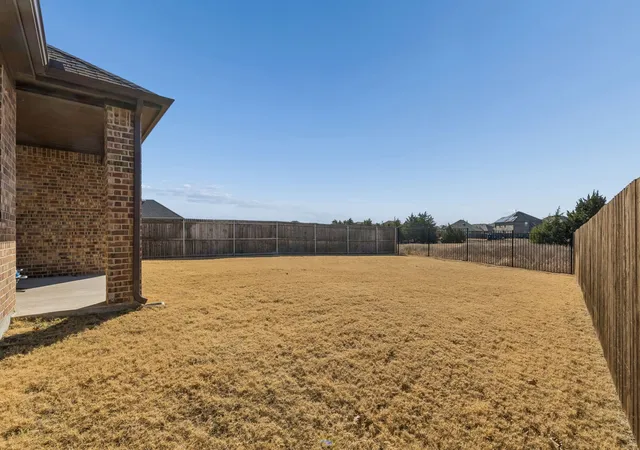 Photo 3 of Single family home for sale at 4085 Ellinger Dr, Forney, TX 75126 | MLS# 21223652 | Listing updated on 2026-06-16
