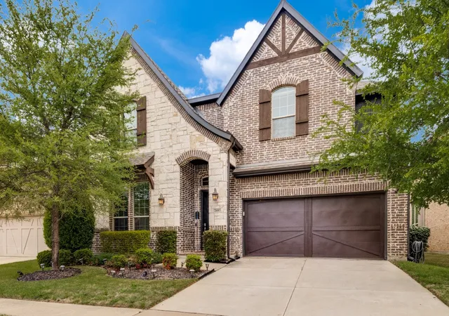 Homes for sale in Euless, TX | 2603 San Jacinto Dr, Euless, TX 76039 | MLS# 21222992