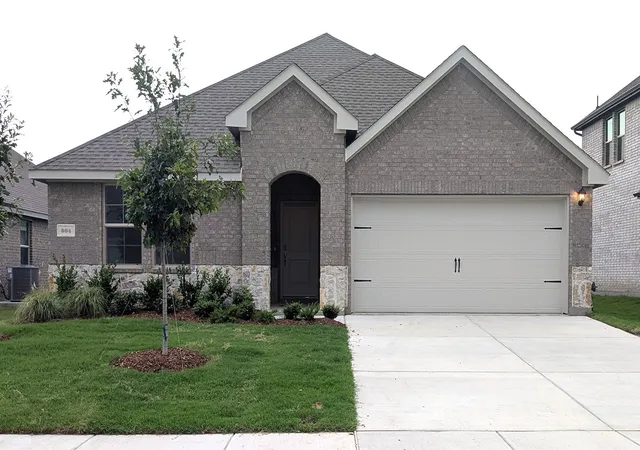 Photo 1 of Sale Pending at 504 Carthage St, Caddo Mills, TX 75135 | MLS# 21224019 | Listing updated on 2026-07-20