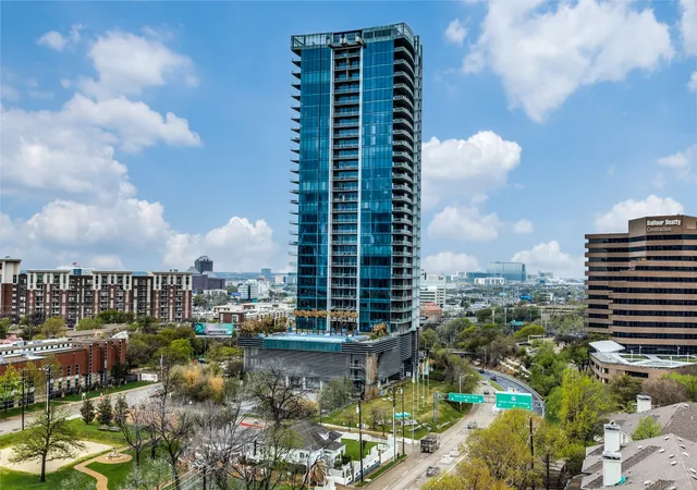 Photo 35 of Condo for sale at 3130 N Harwood St #801, Dallas, TX 75201 | MLS# 21223142 | Listing updated on 2026-09-29