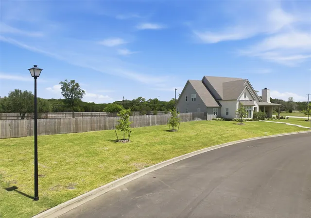 Homes for sale in China Spring, TX | 216 Wycliff Dr, China Spring, TX 76633 | MLS# 21222699