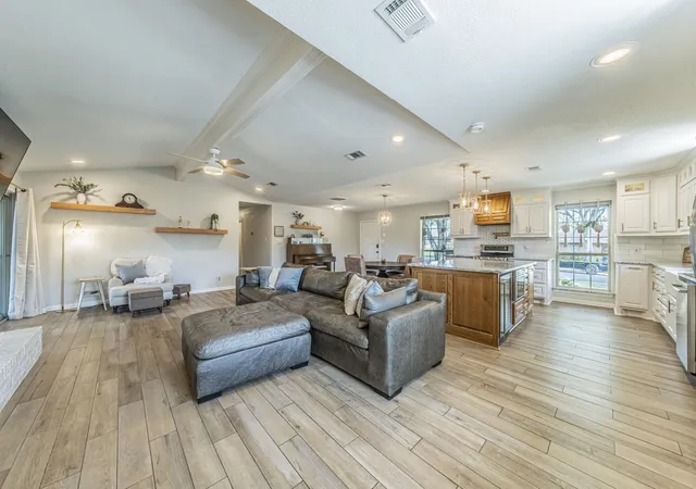 Homes for sale in Highland Village, TX | 210 Bexar Dr, Highland Village, TX 75077 | MLS# 21223253