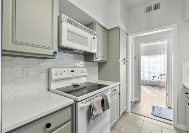Photo 3 of Condo for sale at 3550 Country Square Dr #111, Carrollton, TX 75006 | MLS# 21224409 | Listing updated on 2026-08-24