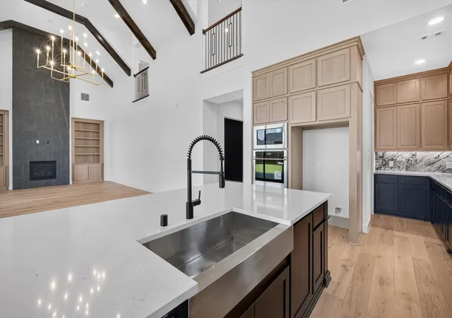 Photo 4 of Sale Pending at 2600 Paddington Dr, Celina, TX 75009 | MLS# 21224237 | Listing updated on 2026-08-20