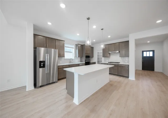 Photo 3 of Single family home for sale at 1607 Dove Dr, Princeton, TX 75407 | MLS# 21224555 | Listing updated on 2026-09-06
