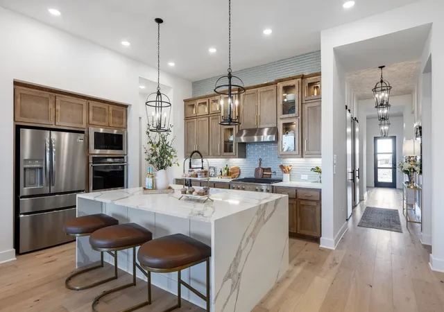 Photo 1 of Single family home for sale at 2711 Fawnwood Ct, Sherman, TX 75092 | MLS# 21224546 | Listing updated on 2026-09-28