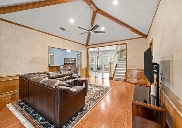 Homes for sale in Colleyville, TX | 4205 Brookhollow Dr, Colleyville, TX 76034 | MLS# 21223175