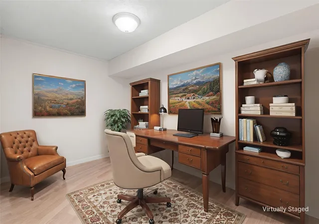 Listing Photo 2 - Condo for sale in building located at 2610 Custer Pkwy, Richardson, TX 75080 - Unit #D