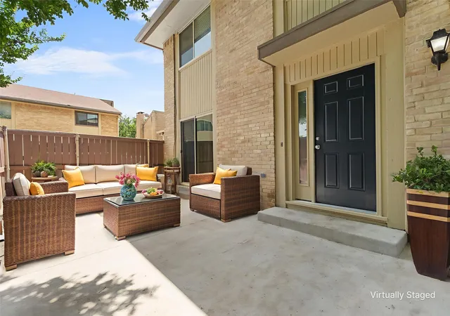 Photo 15 of Condo for sale at 2610 Custer Pkwy #D, Richardson, TX 75080 | MLS# 21224545 | Listing updated on 2026-08-27