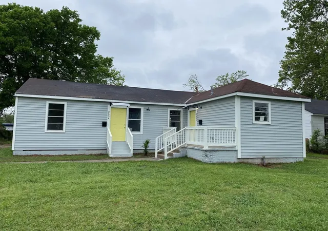Homes for sale in Bossier City, LA | 2632 Foster St, Bossier City, LA 71112 | MLS# 21224909