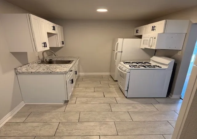 Photo 3 of Condo for sale at 6016 Westridge Ln #407, Fort Worth, TX 76116 | MLS# 21223641 | Listing updated on 2026-07-13