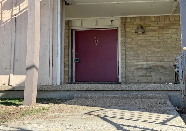 Photo 2 of Condo for sale at 6012 Westridge Ln #609, Fort Worth, TX 76116 | MLS# 21224950 | Listing updated on 2026-07-13
