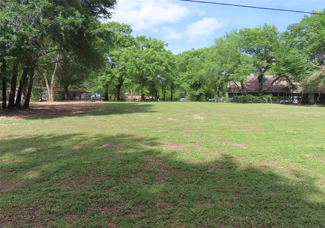 Photo 2 of Land for sale at 00 Henry Iv, Mabank, TX 75156 | MLS# 21224059 | Listing updated on 2026-09-29