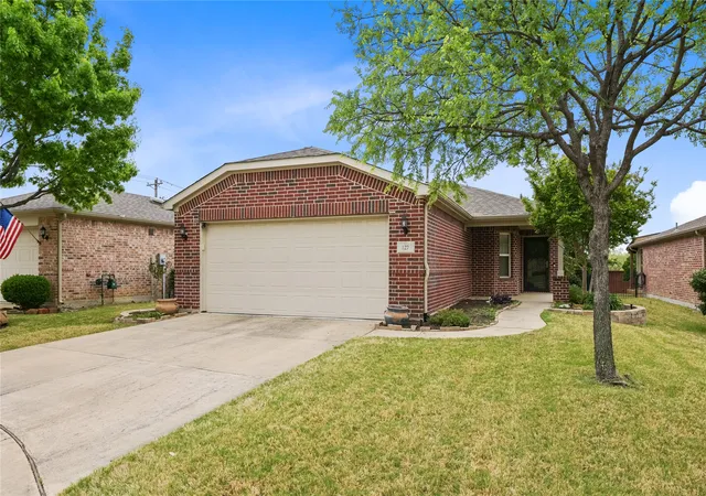 Homes for sale in Frisco, TX | 127 Montague Ln, Frisco, TX 75036 | MLS# 21221499