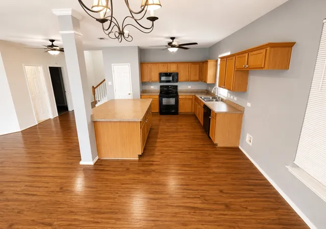 Photo 4 of Sale Pending at 103 Denali Ct, Terrell, TX 75160 | MLS# 21197729 | Listing updated on 2026-09-20