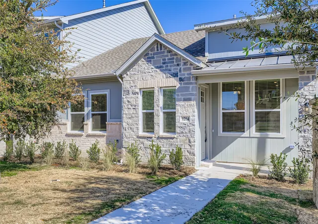 Photo 2 of Townhouse for sale at 1204 Pebblebrook Dr, Mc Kinney, TX 75071 | MLS# 21225207 | Listing updated on 2026-08-18
