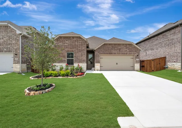 Homes for sale in Newark, TX | 148 Summer Rain Wy, Newark, TX 76071 | MLS# 21225237