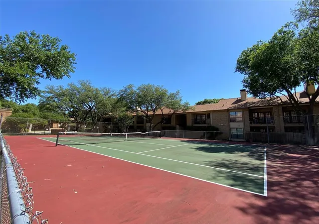 Homes for sale in Addison, TX | 16301 Ledgemont Ln #269, Addison, TX 75001 | MLS# 21225238