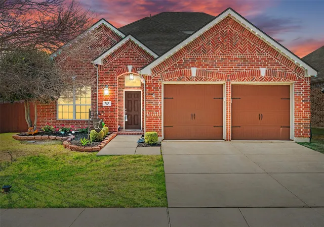 Photo 1 of Sale Pending at 920 Goldenmist Dr, Little Elm, TX 75068 | MLS# 21218287 | Listing updated on 2026-08-31