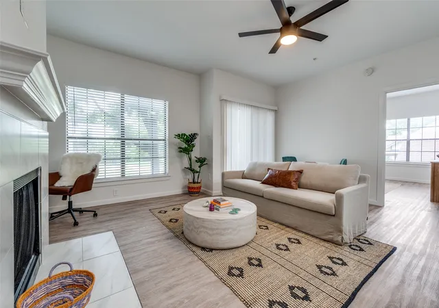2nd image of 6003 Oram St #203, Dallas, TX 75206 | MLS# 21225713