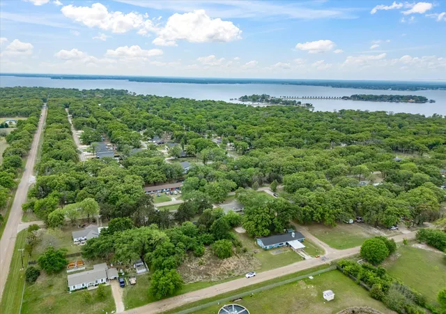 Homes for sale in Mabank, TX | 209 Pierce Dr, Mabank, TX 75156 | MLS# 21224290