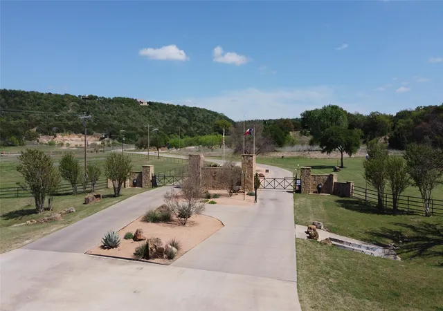 Homes for sale in Gordon, TX | 324 Glenhollow Dr, Gordon, TX 76453 | MLS# 21225549