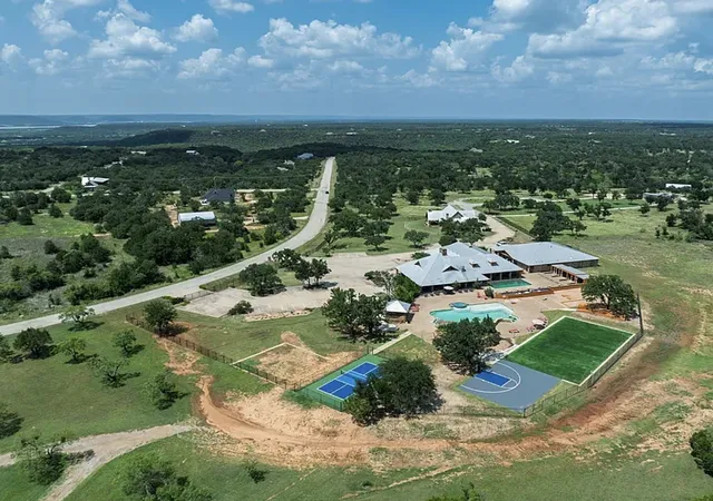 Homes for sale in Gordon, TX | 324 Glenhollow Dr, Gordon, TX 76453 | MLS# 21225549