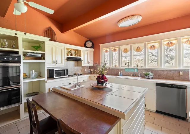 Photo 2 of Single family home for sale at 12886 Texas Hwy 19 N, Sulphur Springs, TX 75482 | MLS# 21224978 | Listing updated on 2026-08-28